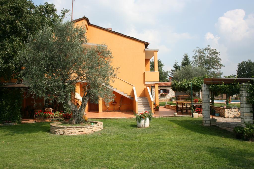 Sossa Apartments Umago Exterior foto
